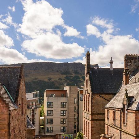 The Canongate Apartment Edinburgh Buitenkant foto